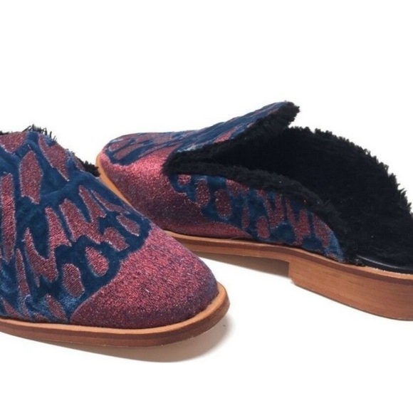Free People Hieress Women’s Mules Butterfly Effect Fur Lined Shoe US 7 NIB - Picture 13 of 16